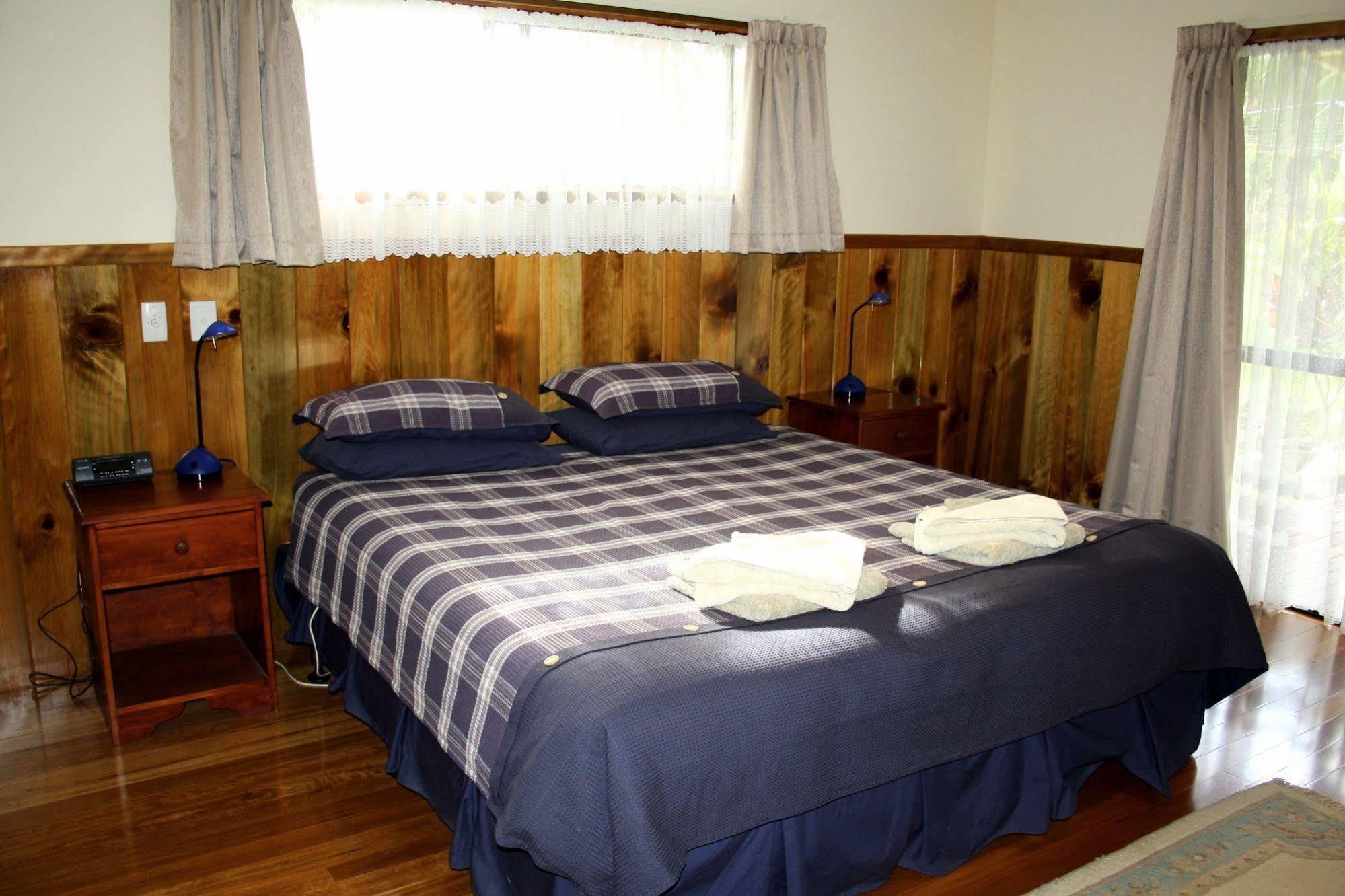 Tau Gardens Hotel Norfolk Island Exterior photo